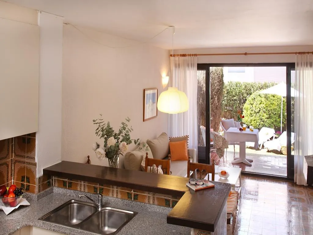 Casa Adosada En Playa De Pals By Apartaments Golf Holiday home